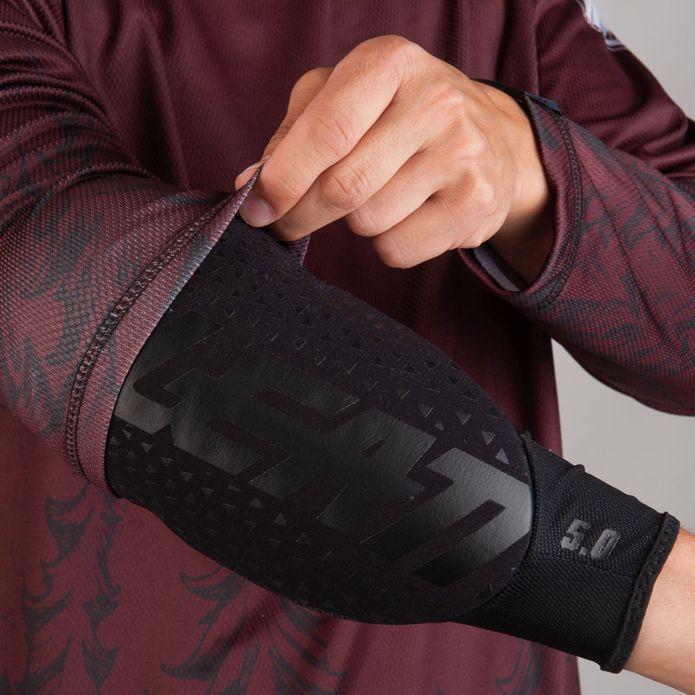 Jersey trail bordowy- bluza męska - obrazek 3